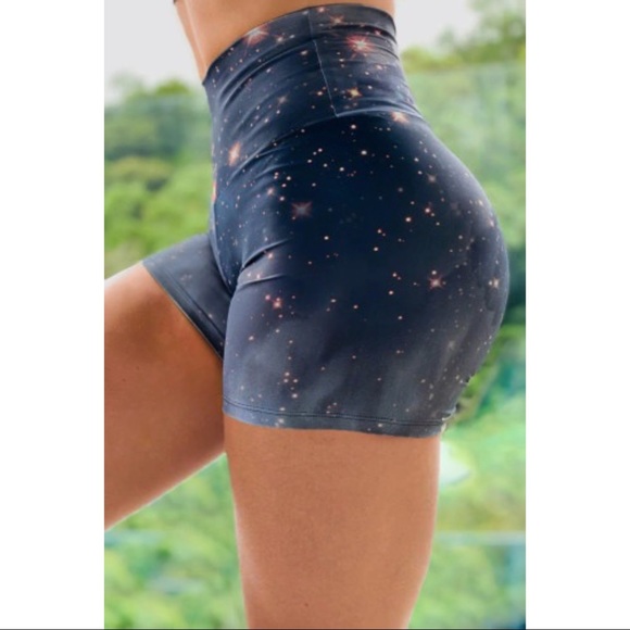 Gray Galaxy Print High Waist Yoga Booty Shorts - Picture 2 of 10